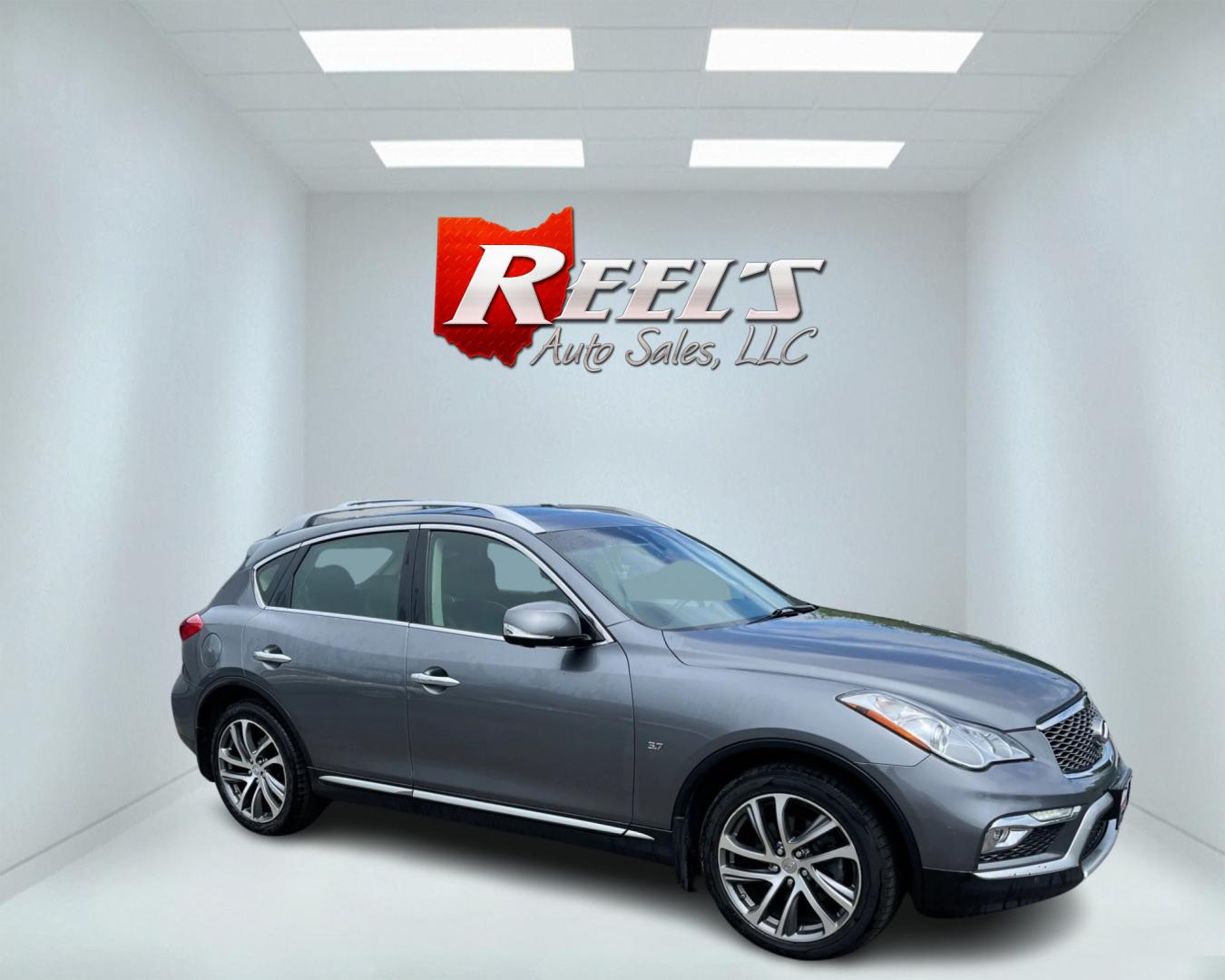 2017 Gray /Black Infiniti QX50 AWD (JN1BJ0RRXHM) with an 3.7L V6 DOHC 24V engine, 7A transmission, located at 11115 Chardon Rd. , Chardon, OH, 44024, (440) 214-9705, 41.580246, -81.241943 - Photo#3